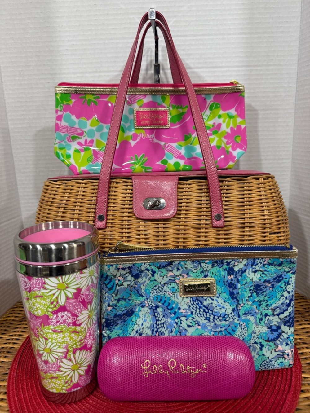 Lilly Pulitzer Bundle (Coffee Mug, 2 pouches, sunglass case & Atlantis Bag
